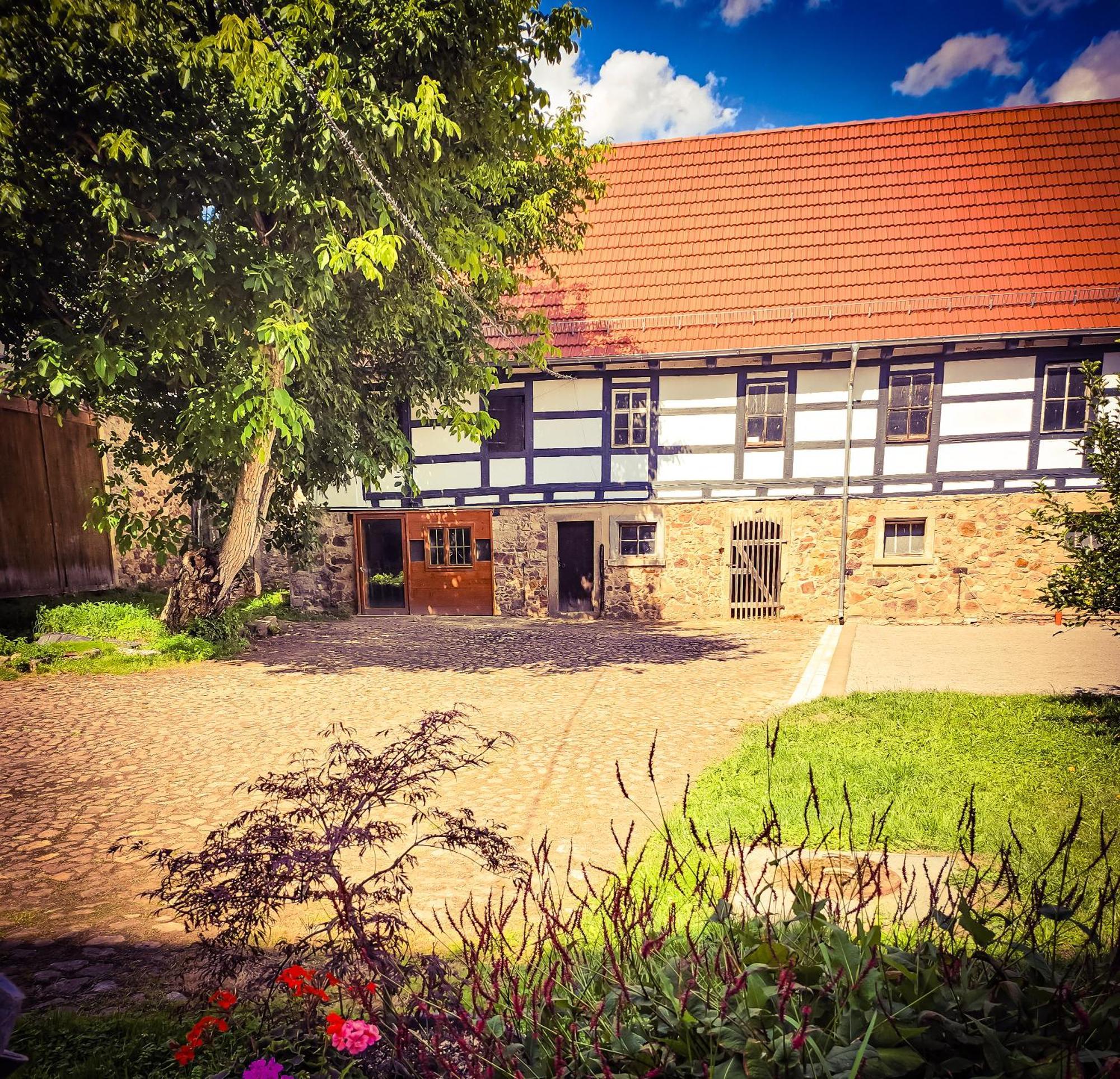 Schwalbenhof Hotel Lommatzsch ภายนอก รูปภาพ